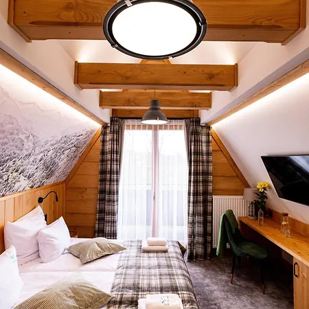 Apartmanhotel Ku Dolinie 4*