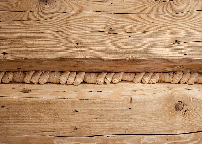 Ku Dolinie Aparthotel 4*