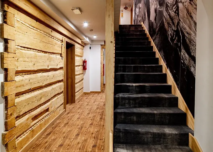 Ku Dolinie Aparthotel